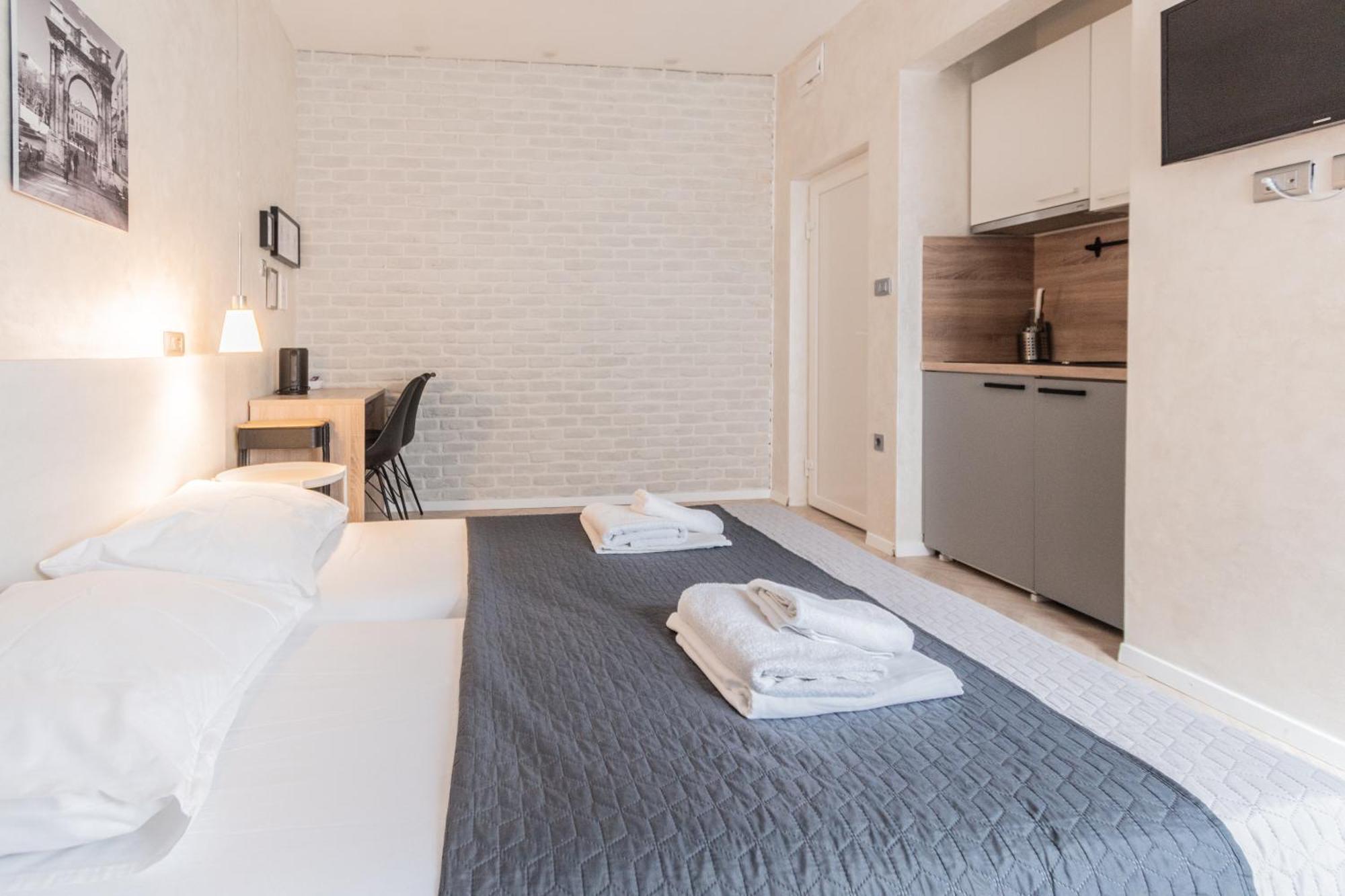 L&B Old Town Studio Apartments Pula Habitación foto